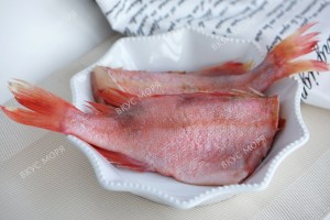 Морской окунь потрошеный обезглавленный мороженый, 850 г